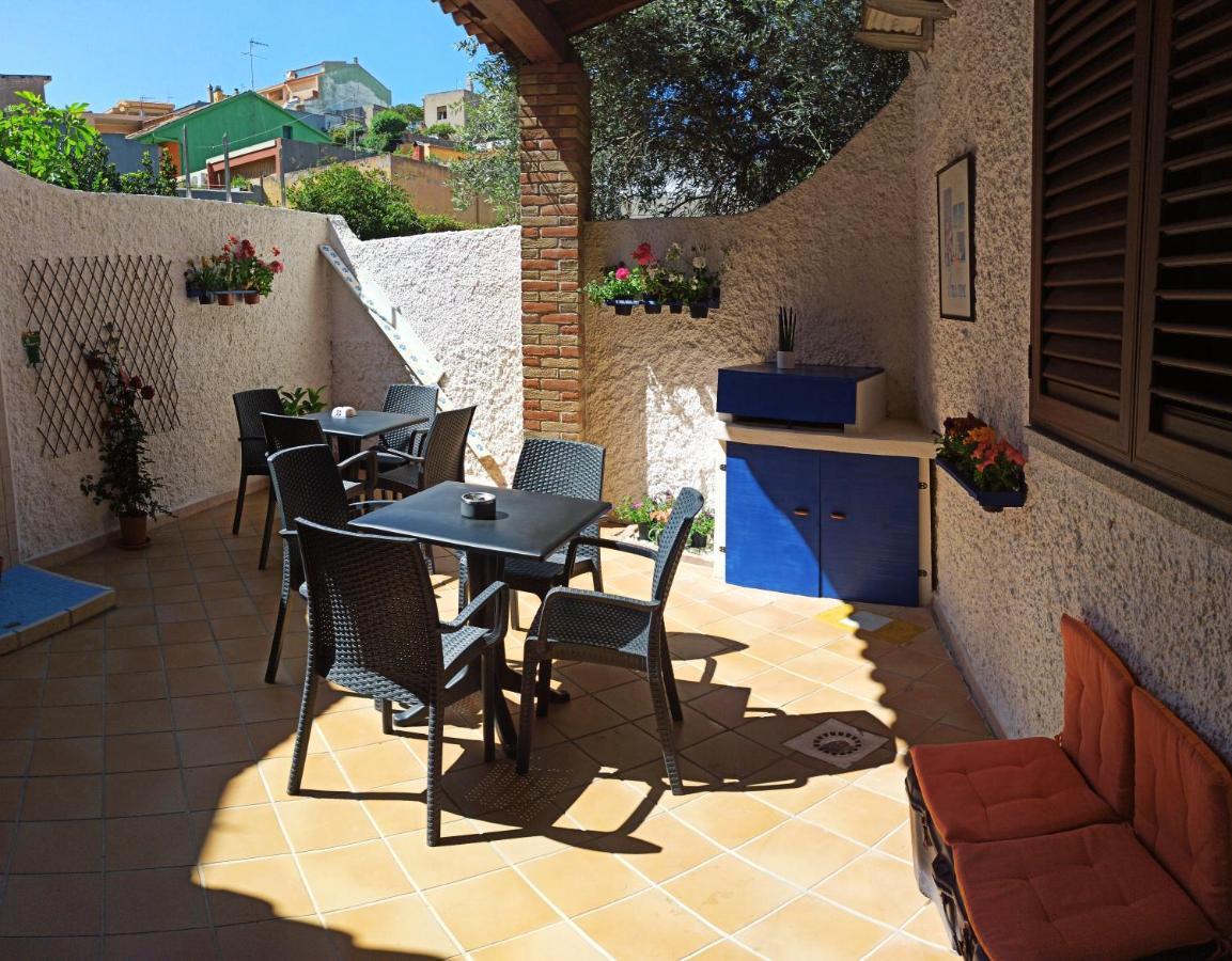 Casa Alberto Appartement Villasimius Buitenkant foto