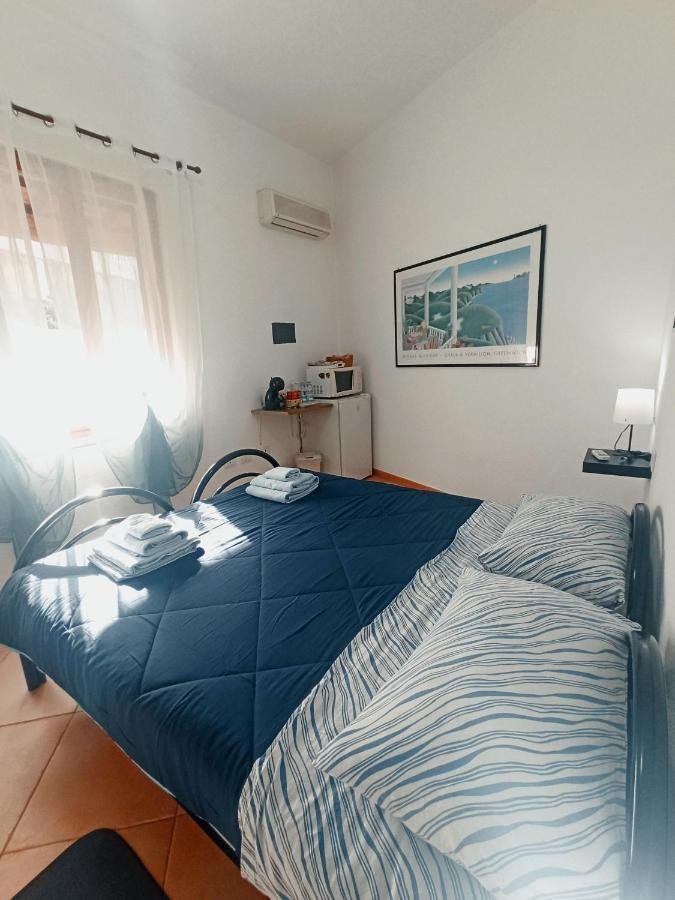 Casa Alberto Appartement Villasimius Buitenkant foto