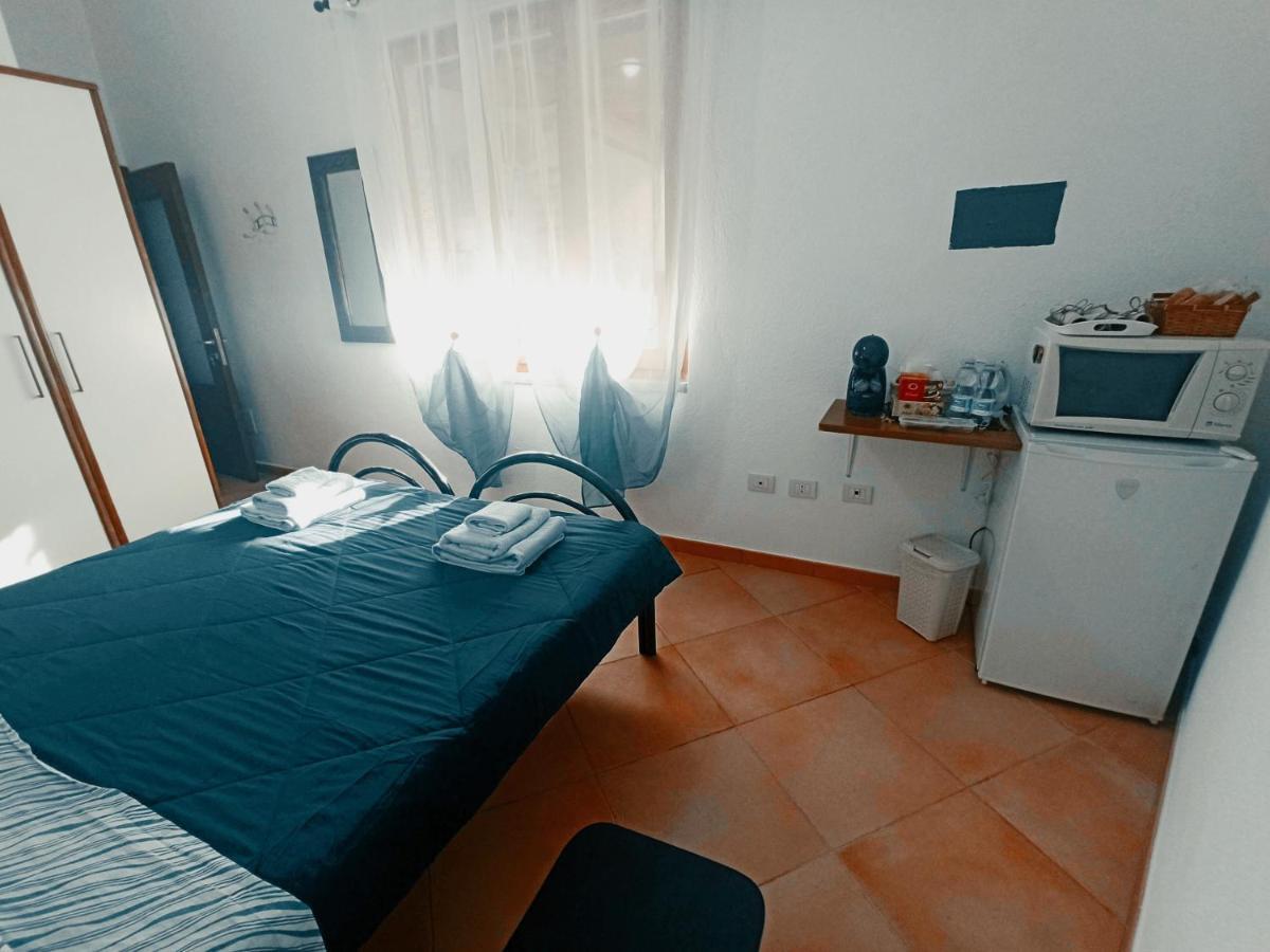 Casa Alberto Appartement Villasimius Buitenkant foto